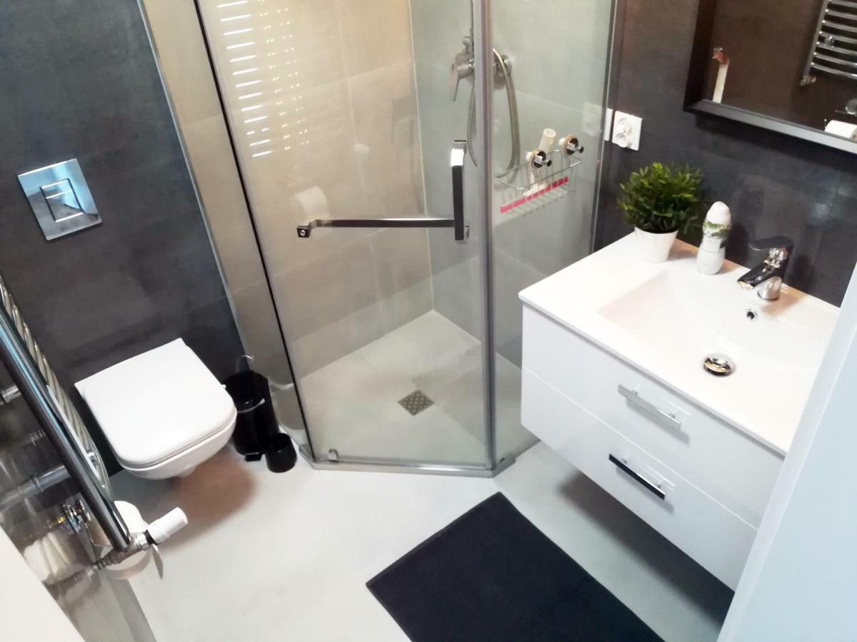 Apartament Maki *